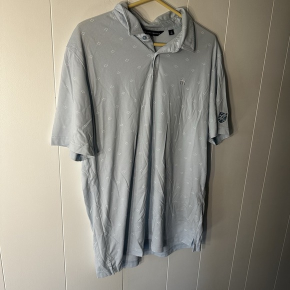 Travis Matthew Light Blue Golf Polo Size XL Embroidered Logo White Design - Picture 2 of 11